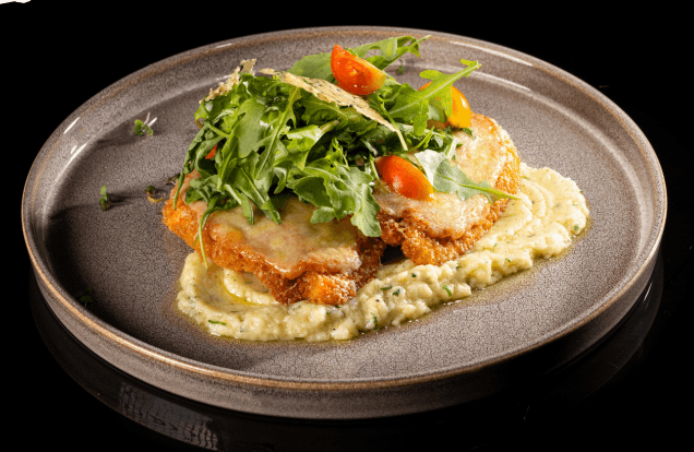 Crispy chicken parmigana